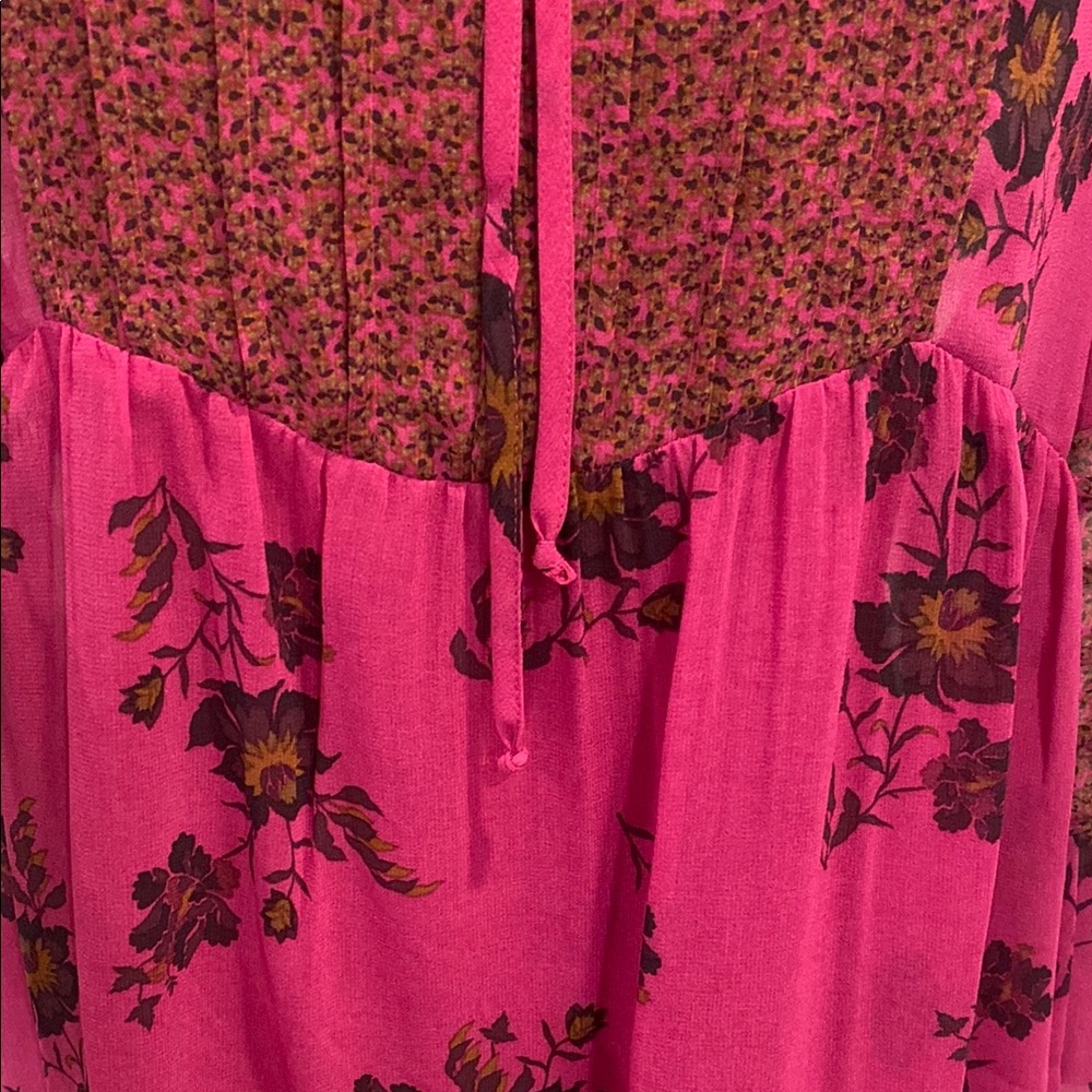 Daniel Rainn Pink Smocked Blouse with 3/4 Sleeves - Picture 6 of 9